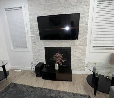 Regina Apartment | Spacious 3 bed 2 bath with attached garage