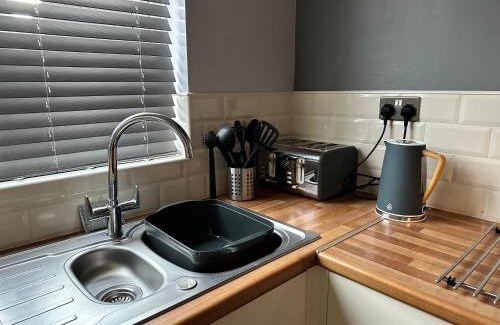 Wombwell House | Spacious 3 bed house in Wombwell