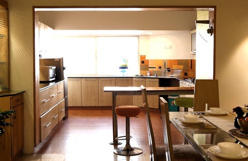 Shanthala Nagar Apartment | Spacious 3-Bedroom Apartment with AC, WiFi in Vibrant Central Bangalore