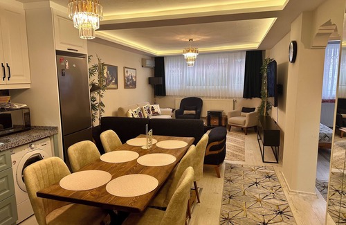 Sultanahmet Apartment | Spacious 3-bedroom apartment with AC, WiFi in fabulous Istanbul