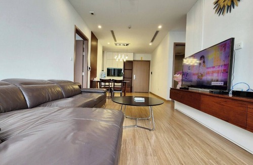 Tu Liem Apartment | Spacious 3-bedroom apartment with WiFi, AC in Vinhomes Skylake