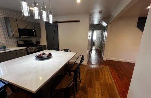 Ewing House | Spacious 3 BR Ewing Home -Quiet