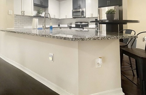 Seffner Community Alliance Apartment | Spacious 3 BR with Bonus Den, Gated Community