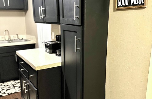 Fondren Apartment | Spacious 3 Level Loft: 5 mins walk from JSU Stadium, hospitals, bars, and more