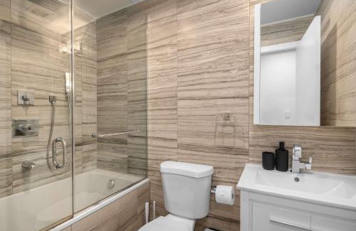 Financial District Apartment | Spacious 3BR Family Haven in Lower Manhattan