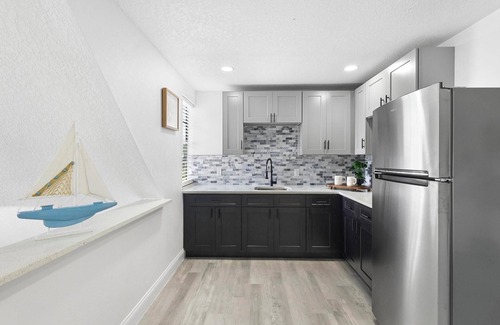 Oviedo House | Spacious 3BR Oviedo Home Save 20% + Wi-Fi