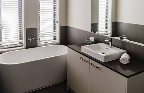 Lucas House | Spacious 4 Bed Home for family's, Lucas - Ballarat