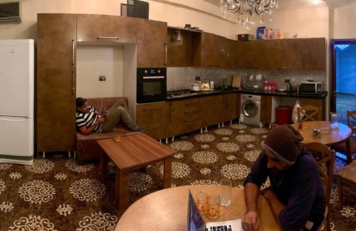 Nasimi Apartment | Spacious 4-bedroom apartment with AC, WiFi in fabulous Baku