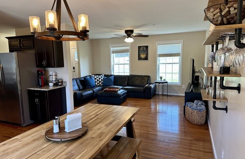 Emmitsburg House | Spacious 4 bedroom home in Emmitsburg MD