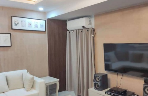 Angeles City House | Spacious 4-bedroom house in charming Angeles City with WiFi, AC
