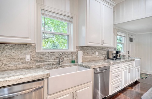 Branchville House | Spacious 4-bedroom house in charming Branchville with AC, WiFi