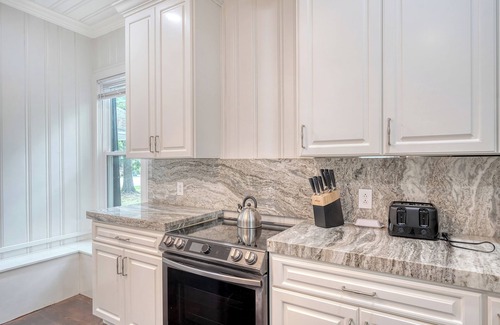 Branchville House | Spacious 4-bedroom house in charming Branchville with AC, WiFi