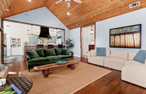 Kyle House | Spacious 4-bedroom vacation home just 19 minutes from Texas State University