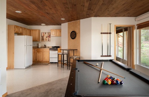 Coal Creek House | Spacious 4 BR mountain home with pool table, hot tub, and incredible views