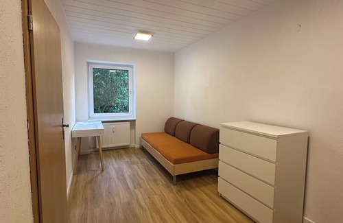 Franzosisch Buchholz Apartment | Spacious 4-room apartment with garden - perfect for arriving and feeling at home