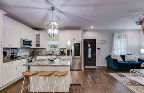 Westview House | Spacious 4BR/3BA Home Near Downtown ATL-Ideal Stay