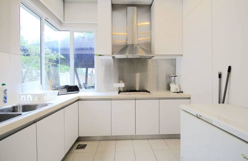 Cheras House | Spacious 4BR House, Gazebo