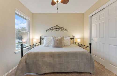 Pflugerville House | Spacious 4BR Retreat