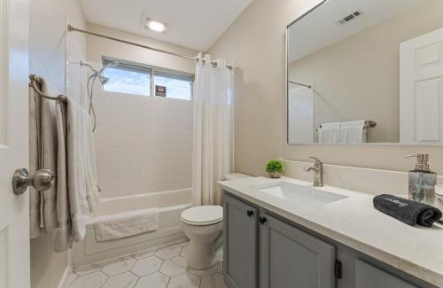 Pflugerville House | Spacious 4BR Retreat