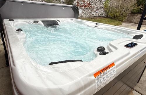 Danville House | Spacious 4BR Retreat with Salt Water Pool and Hot Tub