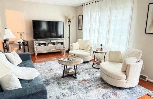 Danville House | Spacious 4BR Retreat with Salt Water Pool and Hot Tub