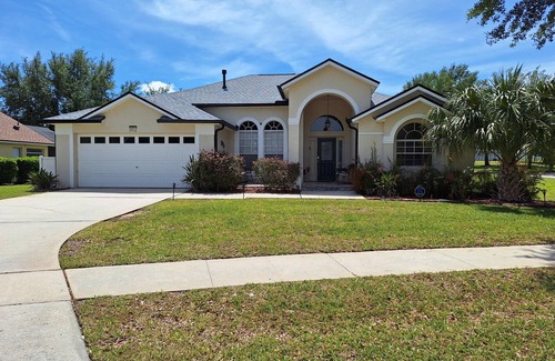 Orange Tree Villa | Spacious 5 Bed Villa with private south facing pool and spa