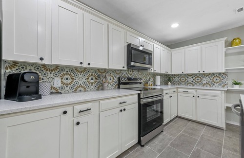 Grand Prairie House | Spacious 5-bedroom w/Pool, in Grand Prairie near AT&T Stadium