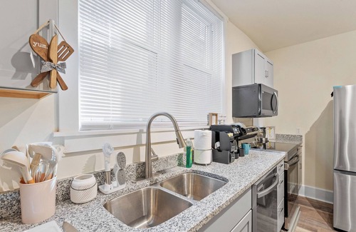 Wilmington House | Spacious 5-bedroom house in charming Wilmington with WiFi, AC