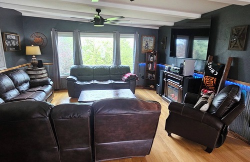 Sturgis House | Spacious 5-bedroom house in terrific Sturgis 1 miles to main, fitness room, WiFi