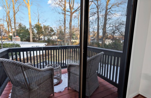 West Falls Church House | Spacious 5-bedroom Falls Church/Merrifield
