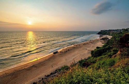 Varkala Villa | Spacious 5-bedroom villa with WiFi, AC in gorgeous Varkala