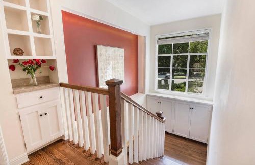 Westwood Villa | Spacious 6-Bedroom Holmby Hills Home with Pool, Game Room, and Near UCLA