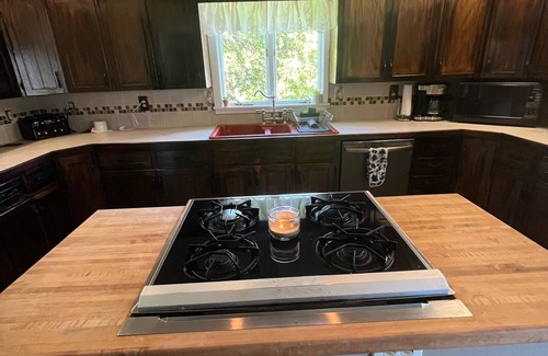 Tionesta House | Spacious 6 bedroom home in the heart of Tionesta!