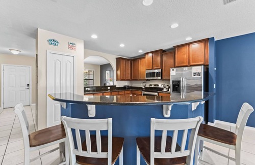 Cypress Pointe Villa | Spacious 6BR Villa w/Pool, Game Room & Loft – 15 Mins to Disney