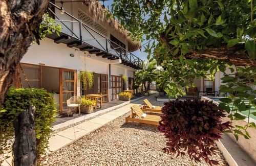 Bocachica House | Spacious 8-bedroom villa in welcoming Bocachica