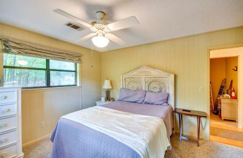 Alexander City House | Spacious Alexander City Retreat with Private Dock!