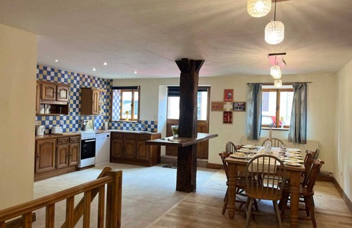 Chaillac-sur-Vienne House | Spacious and comfortable gîte for 8 people