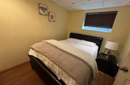 Chestermere Apartment | Spacious and beautiful lower Apartment