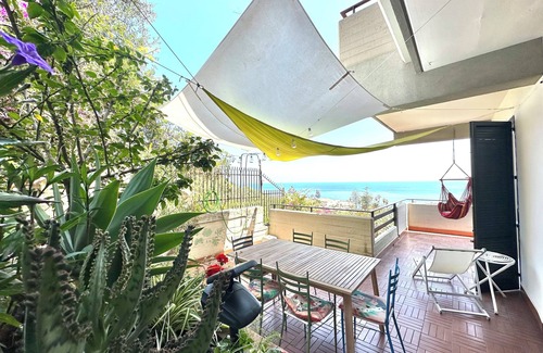 Aci Trezza Apartment | Spacious and bright apartment with terrace and beautiful sea views
