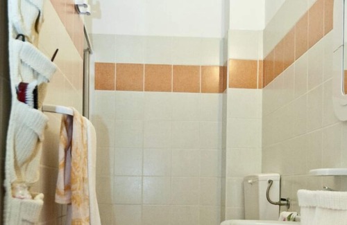 Sampieri Apartment | Spacious and bright apartment in the historic center of Sampieri