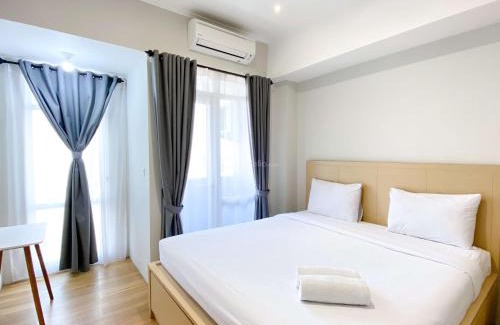 Cikarang Apartment | Spacious and Combined 1BR Vasanta Innopark Apartment By Travelio