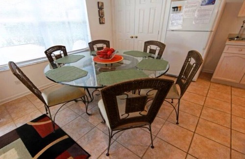 Windsor Palms House | Spacious and Comfortable Family Home 3.5 miles to Disney