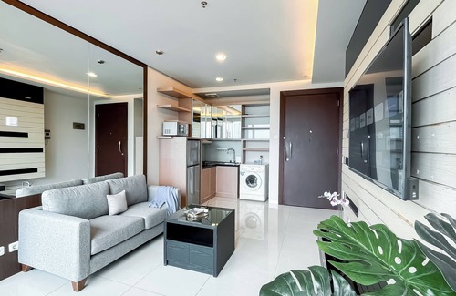 Bangka Apartment | Spacious and Comfy Big Studio Apartment at Kemang Mansion