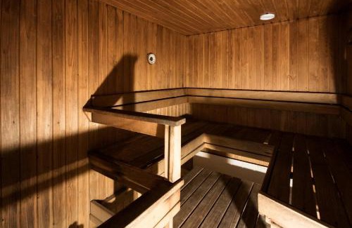 Vantaa Apartment | Spacious and cozy 2 bedroom apartment for 7