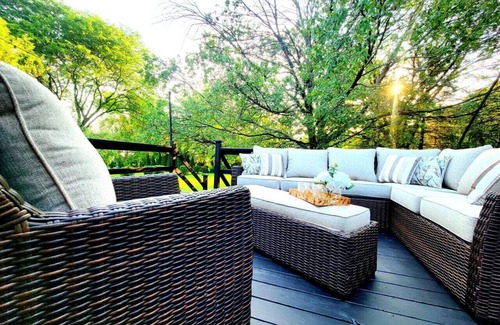 Willowbrook House | Spacious and Inviting