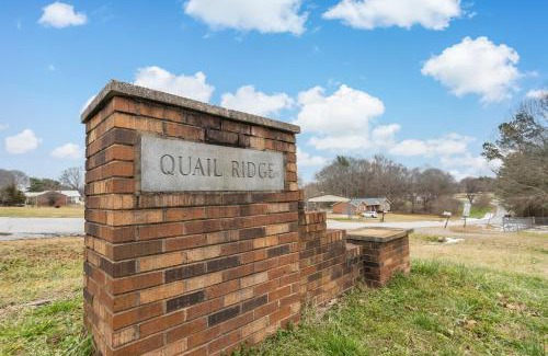 Valley Falls House | Spacious and private home at Boiling Springs