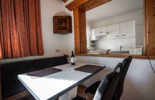 Reith bei Seefeld Apartment | spacious apartment with nice view of the Tyrolean mountains
