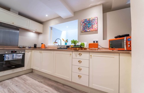 Great Yarmouth Apartment | Spacious Apartment - Town Centre - Parking - 2 Bedrooms