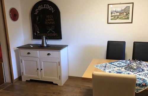 St. Niklaus Apartment | Spacious Apartment in St Niklaus near Mattertal Ski Area