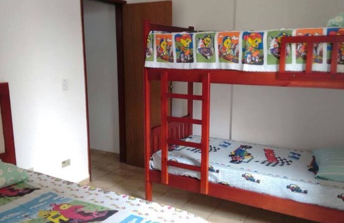 Tupi Apartment | Spacious Apartment in Praia Grande - Vila Tupi - Sleeps up to 6 people